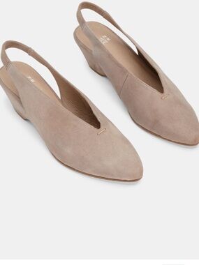 Eileen Fisher Gatwick Suede Slingback Pump in Natural Size 8.5 New